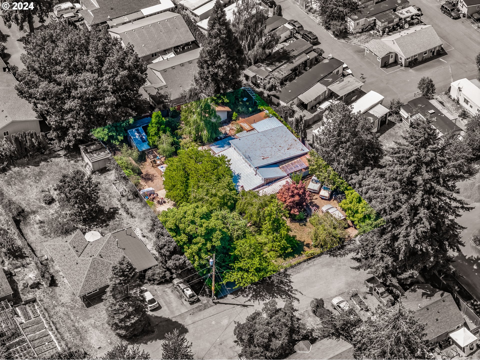 Portland, Oregon 97236, United States, 3 Bedrooms Bedrooms, ,2 BathroomsBathrooms,Residential,Active,52002