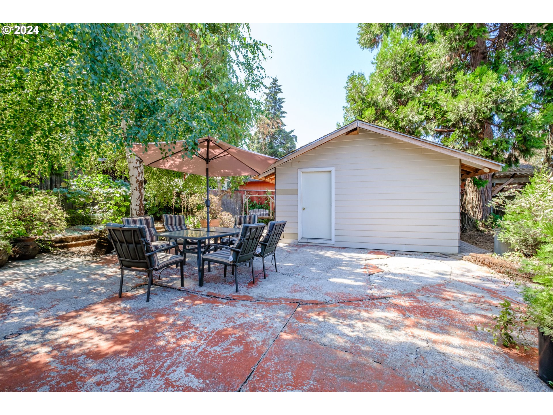 Portland, Oregon 97236, United States, 3 Bedrooms Bedrooms, ,2 BathroomsBathrooms,Residential,Active,52002