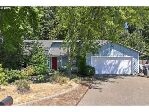 Photo of 310 NE Kingwood St, McMinnville, OR 97128 (MLS # 172686897)