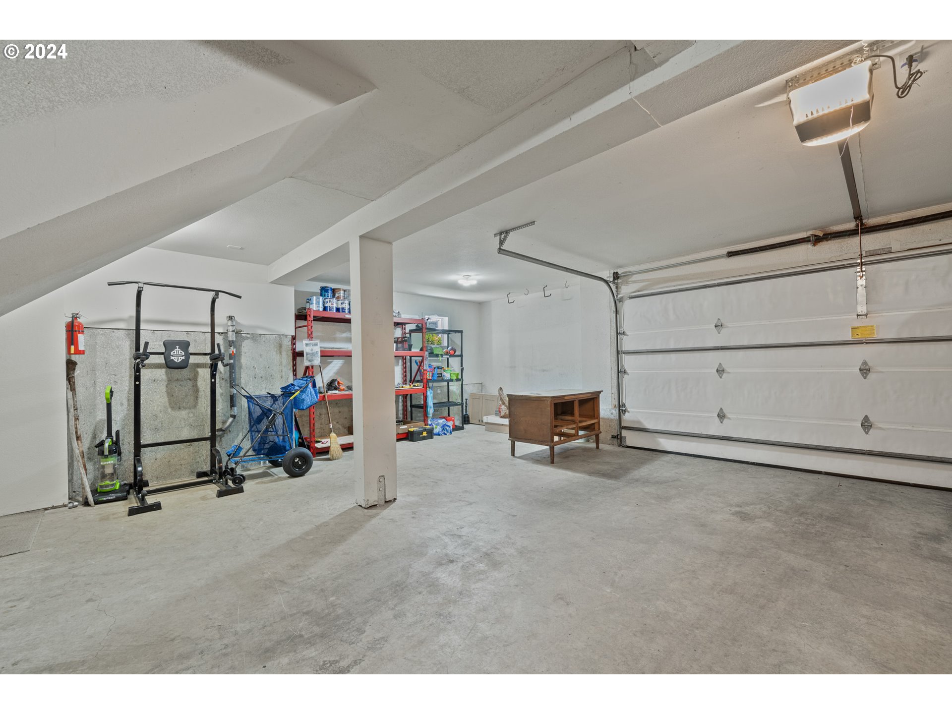 Oceanside, Oregon 97134, United States, 3 Bedrooms Bedrooms, ,3 BathroomsBathrooms,Residential,Active,48763