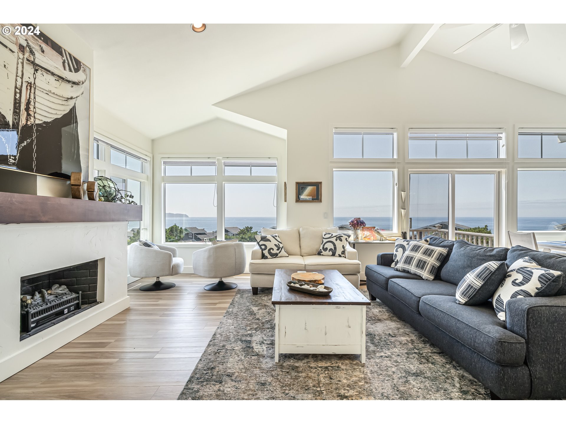 Oceanside, Oregon 97134, United States, 3 Bedrooms Bedrooms, ,3 BathroomsBathrooms,Residential,Active,48763