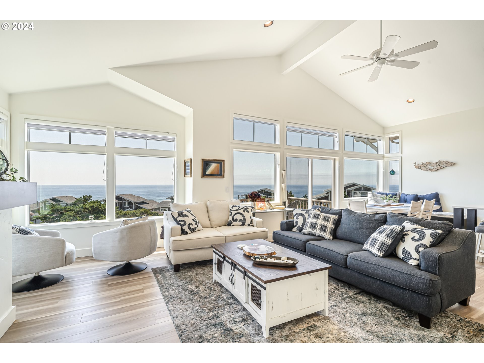 Oceanside, Oregon 97134, United States, 3 Bedrooms Bedrooms, ,3 BathroomsBathrooms,Residential,Active,48763