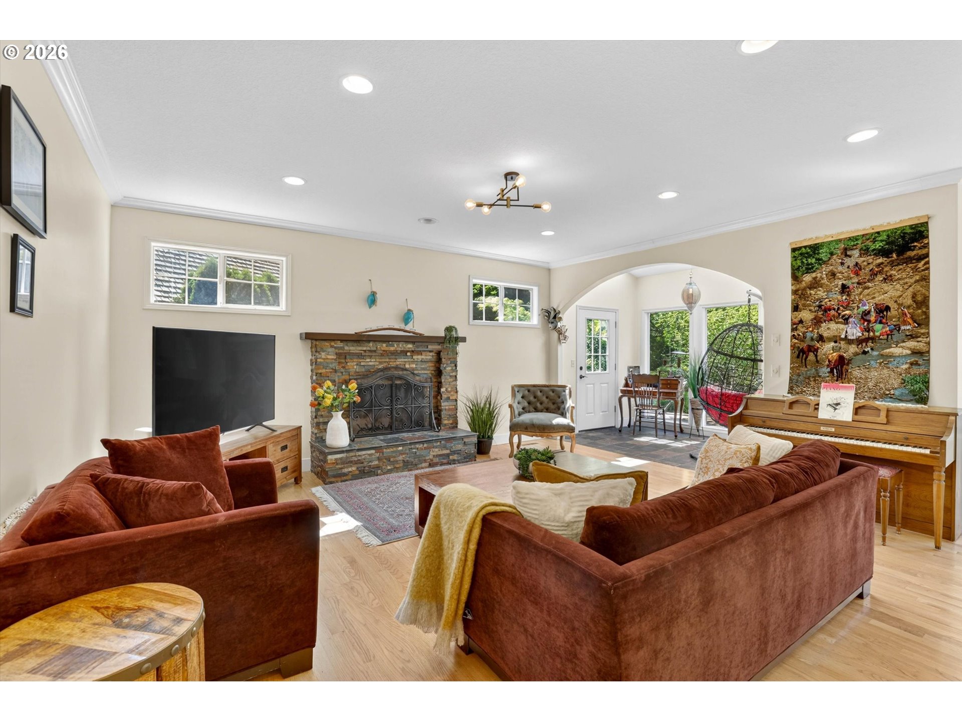 4089 MELISSA DR
