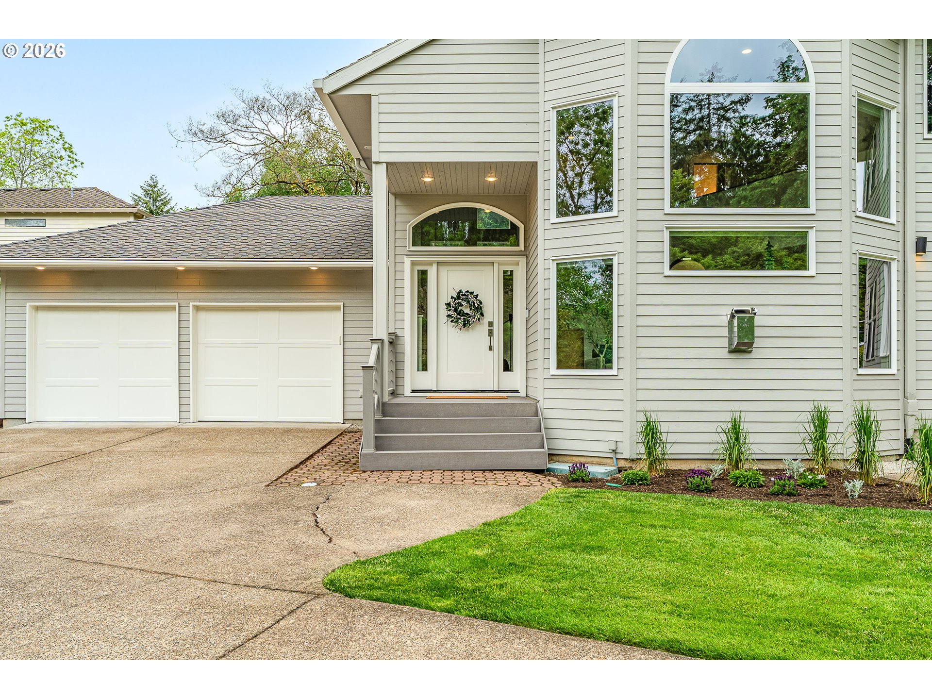 431 SW COLONY DR