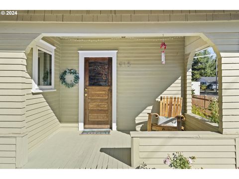 A home in Newberg