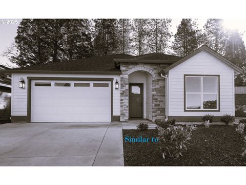 1028 E RORK CT Newberg OR 97132