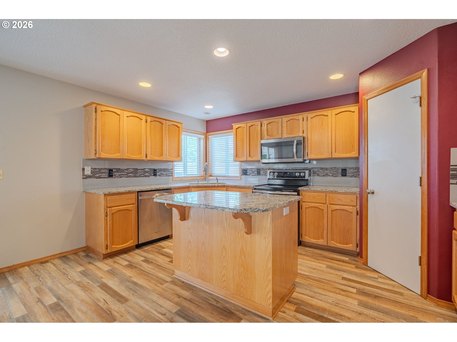 1116 NE 170TH CT