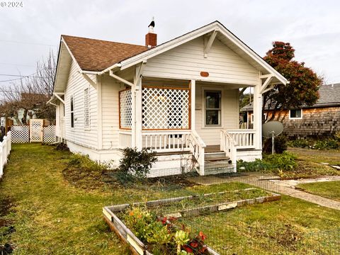 A home in Reedsport