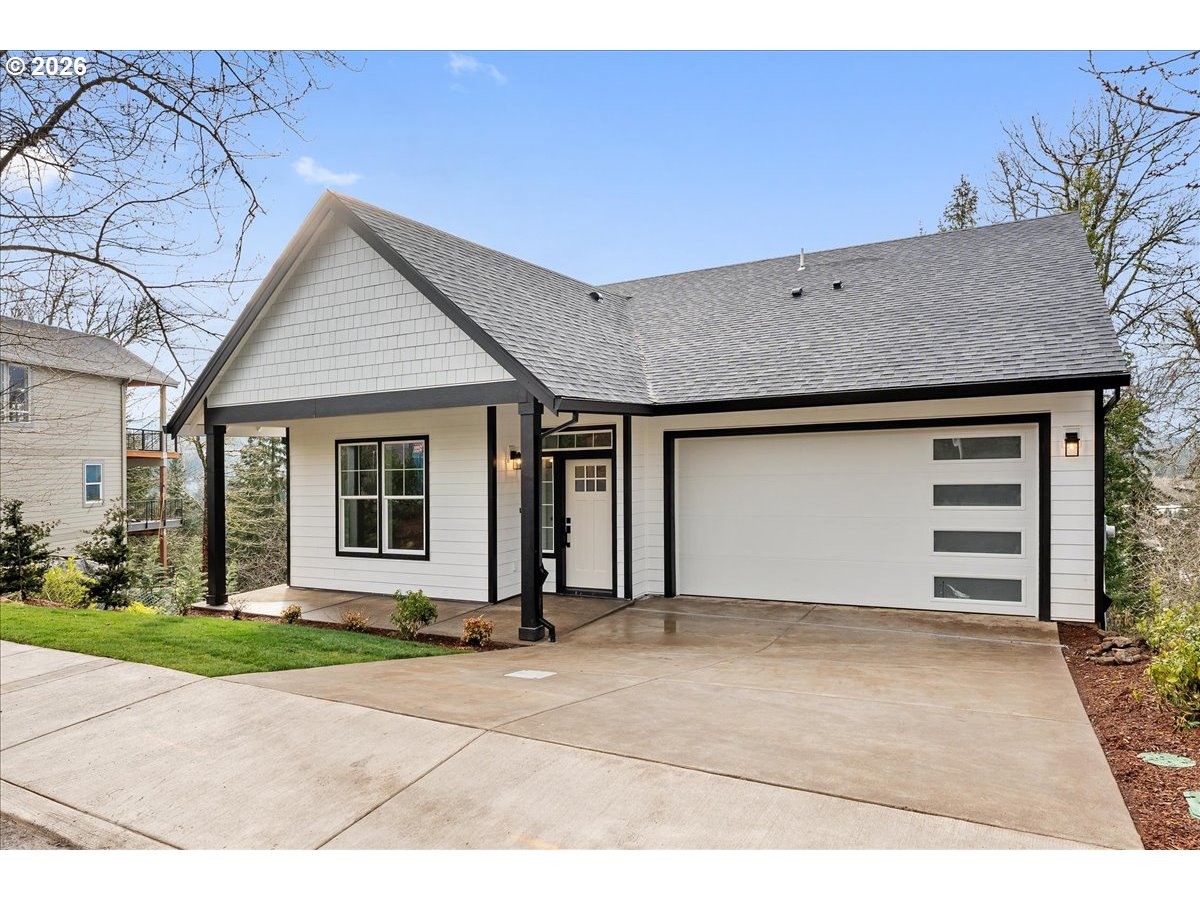 737 SE FOREST GLEN RD