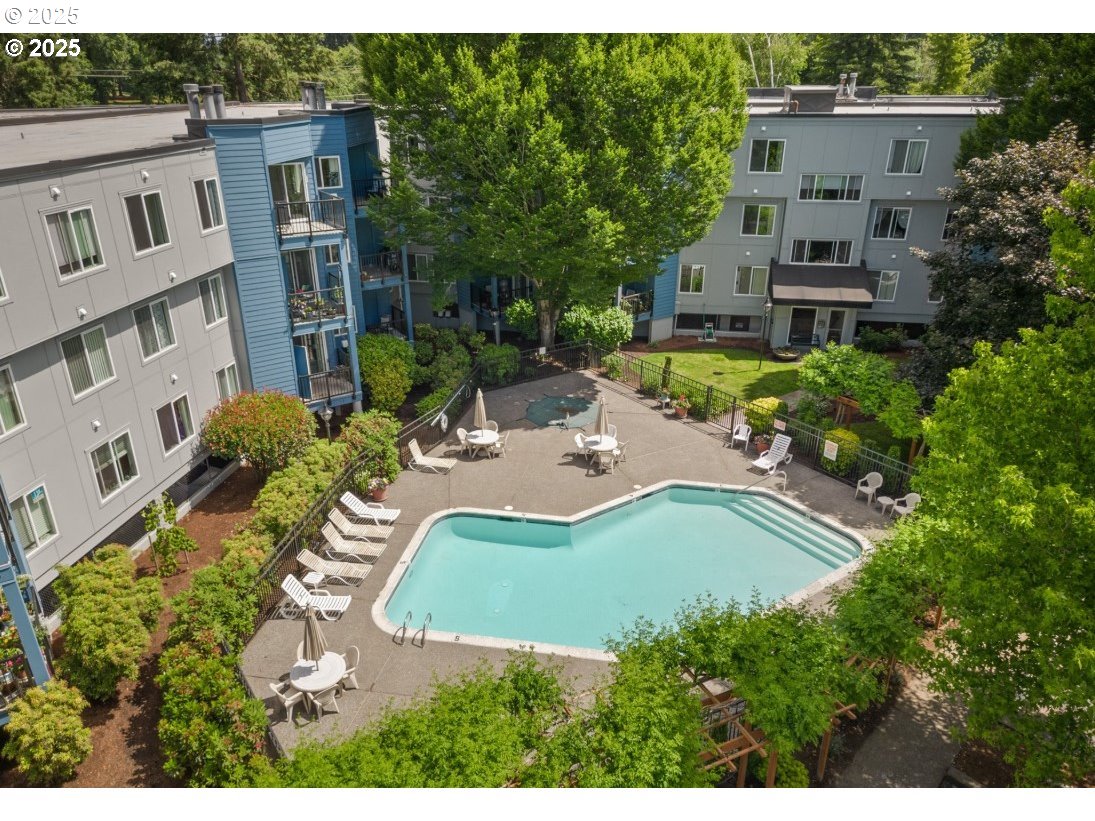 8720 SW TUALATIN RD 315