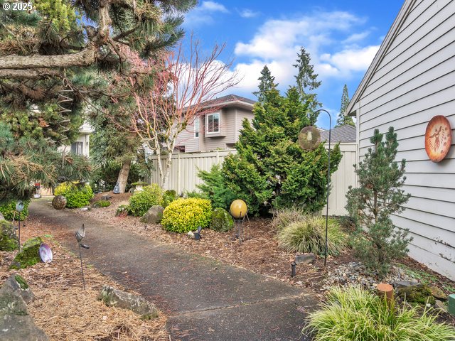 32228 SW Boones Bend RD