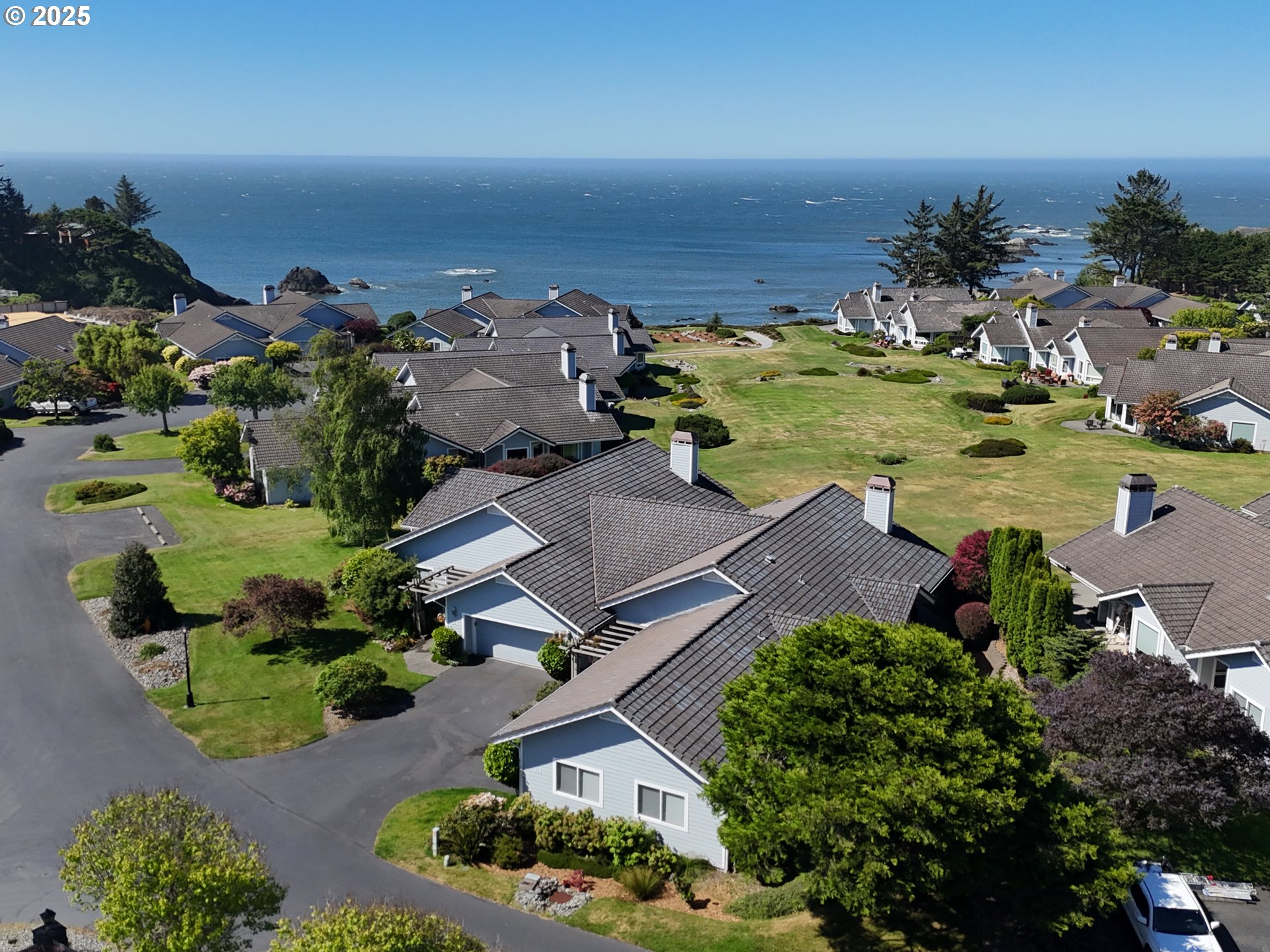 210 SCHOONER BAY DR