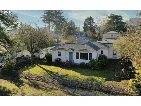 A home in Scappoose