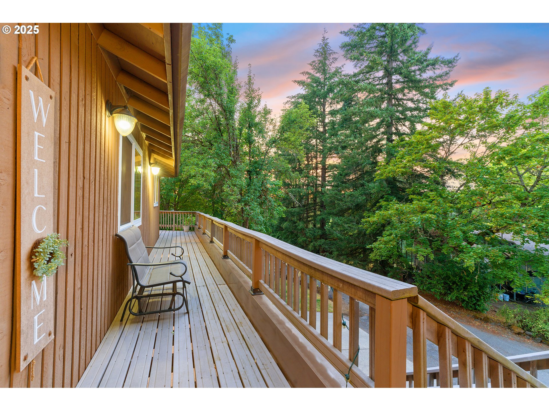 Hillsboro, Oregon 97124, United States, 4 Bedrooms Bedrooms, ,3 BathroomsBathrooms,Residential,Active,99554