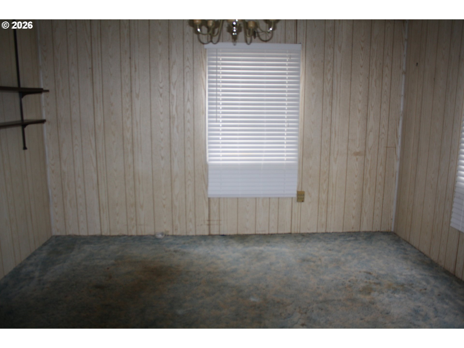 882 NE RIFLE RANGE ST