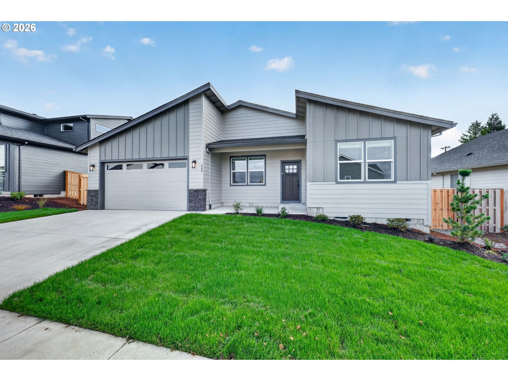 305 E CARIBOU CT 22