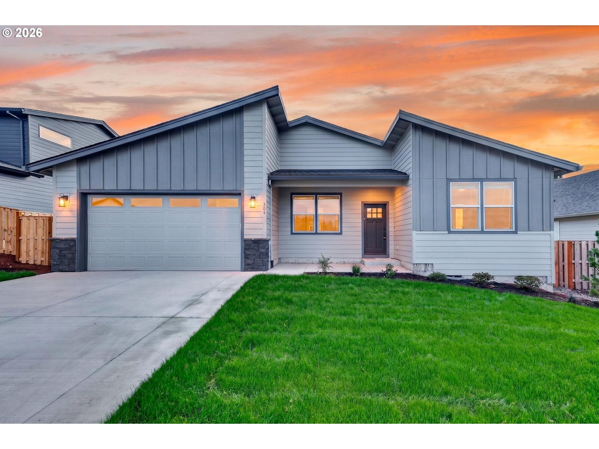 305 E CARIBOU CT 22