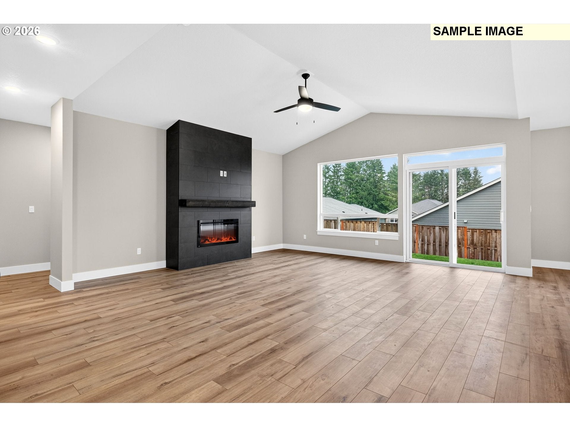 305 E CARIBOU CT 22