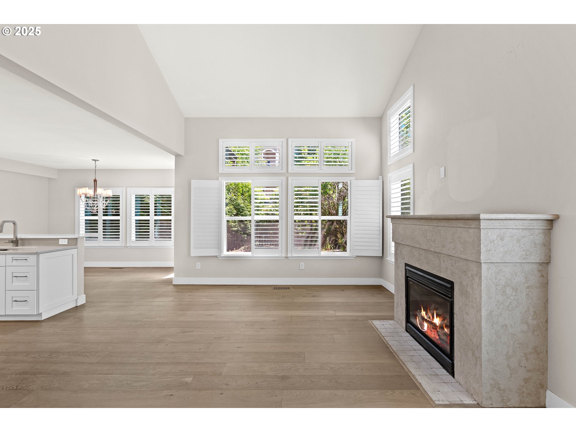 20 SUMMIT RIDGE CT