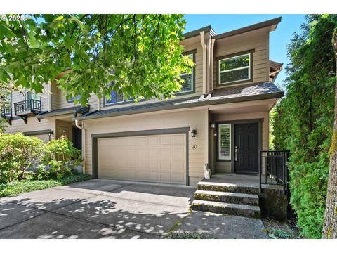 20 SUMMIT RIDGE CT Lake Oswego OR 97035