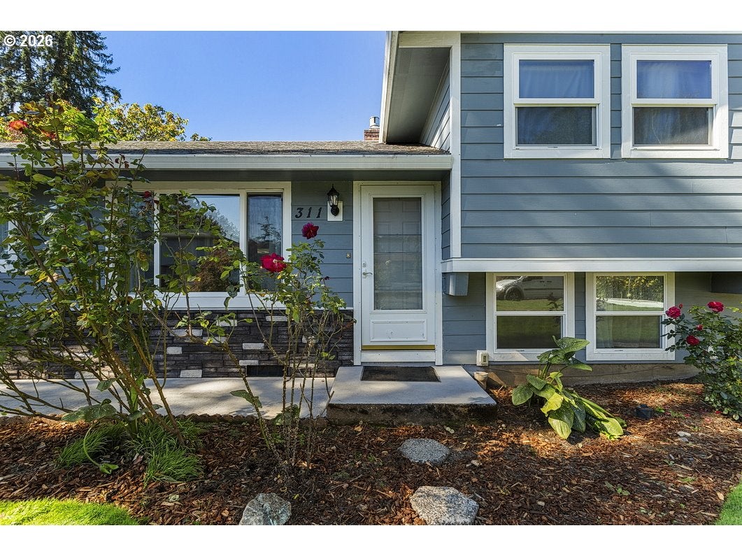 311 SE 155TH PL
