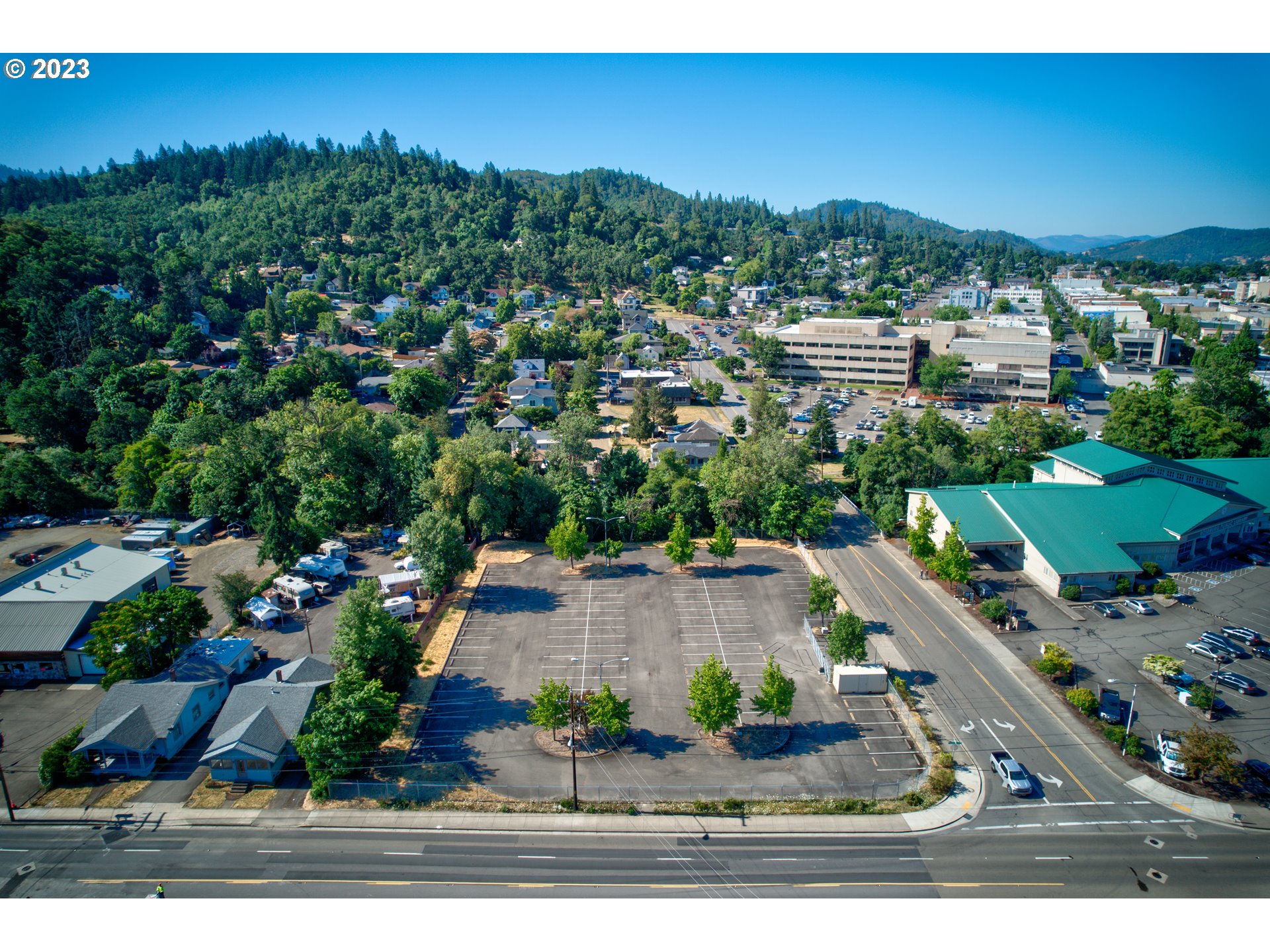 0 NE DIAMOND LAKE BLVD