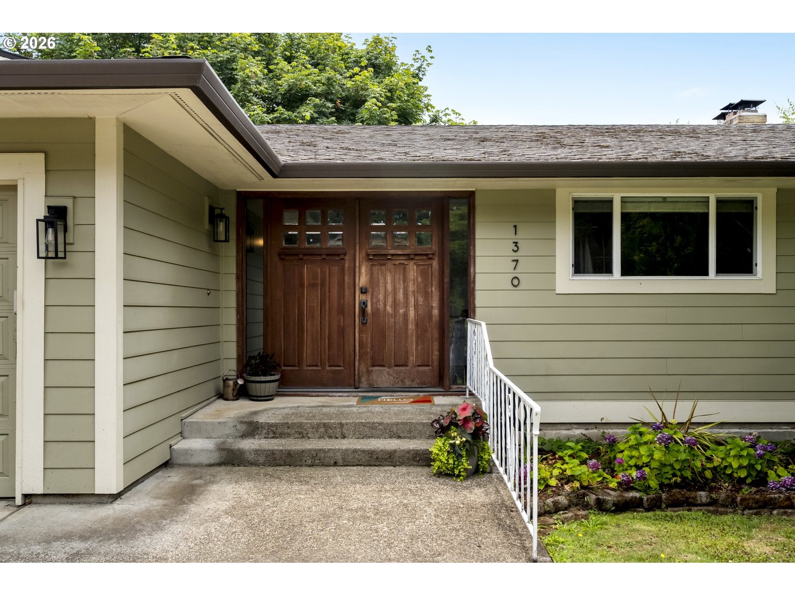 1370 SE EASTWOOD CT