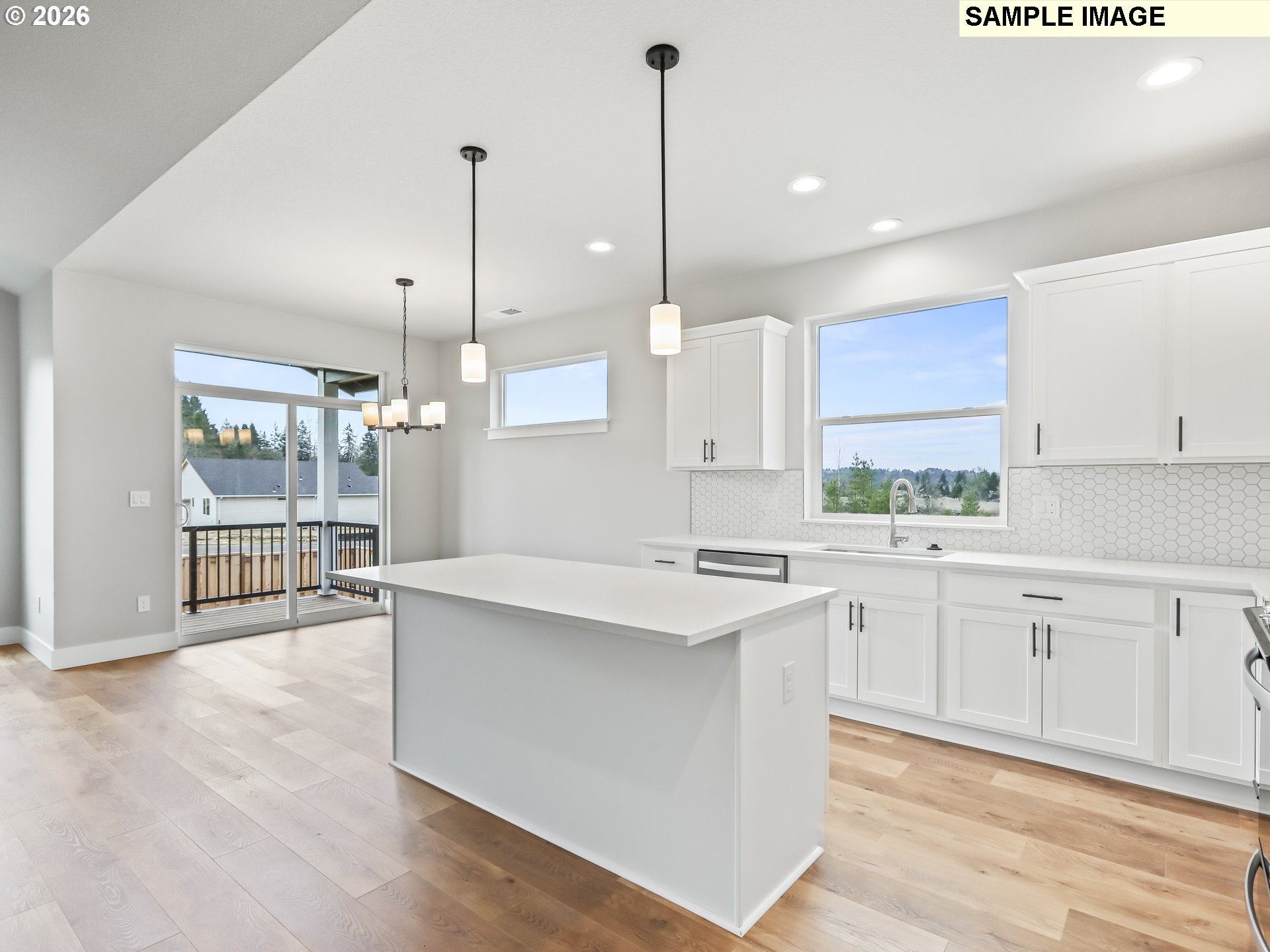 3447 NE Justus AVE 77