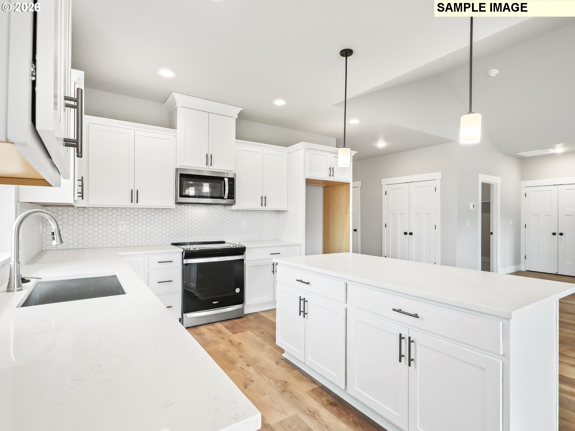 3447 NE Justus AVE 77