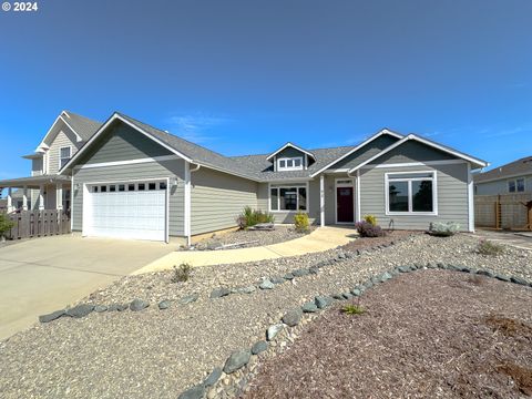 A home in Bandon