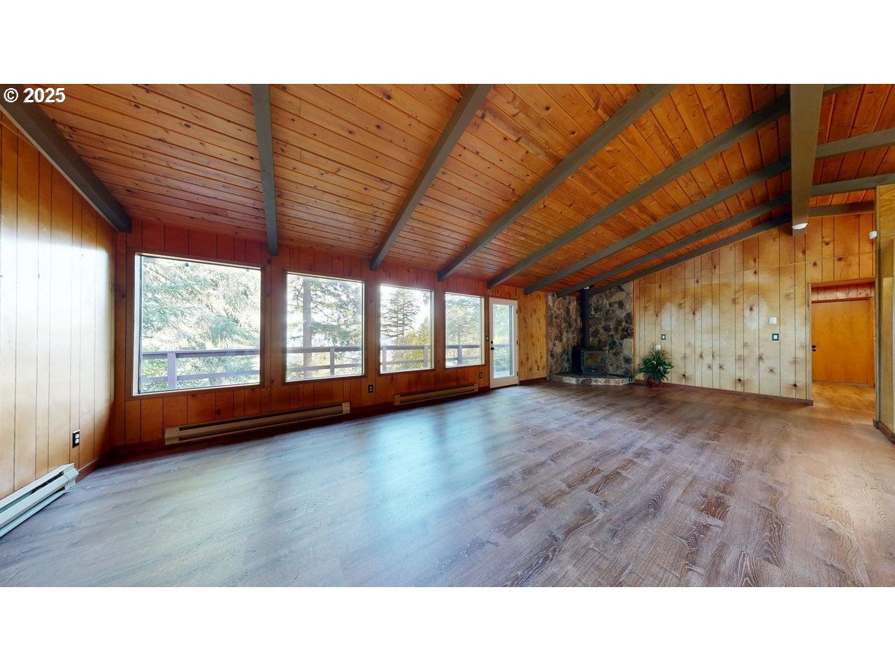 16945 PACIFIC VIEW DR