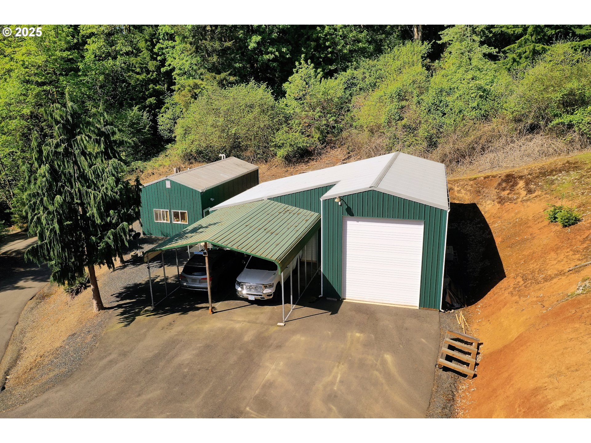 31848 VALLEY HIDEAWAY LN