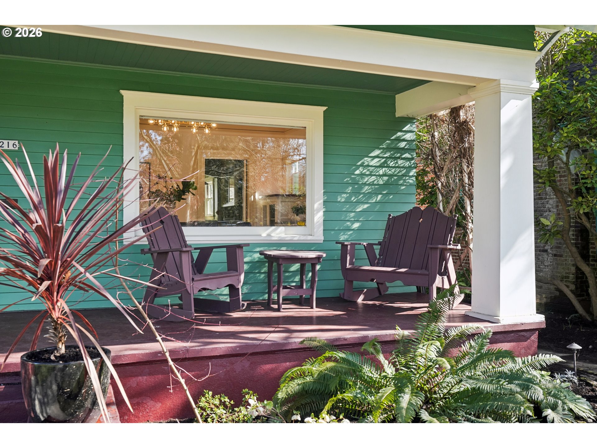 5216 NE CLEVELAND AVE