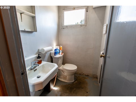 Tiny photo for 47597 Highway 58, Oakridge, OR 97463 (MLS # 513488328)