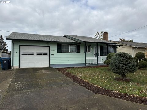 A home in Woodburn