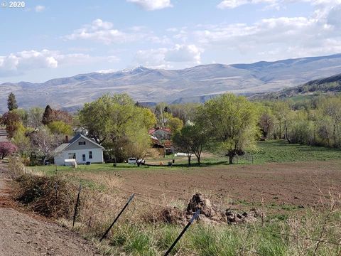 A home in Richland