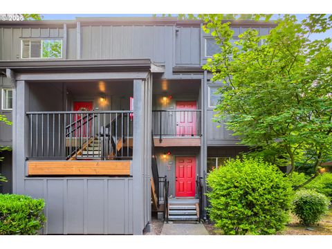 4 TOUCHSTONE 109 Lake Oswego OR 97035
