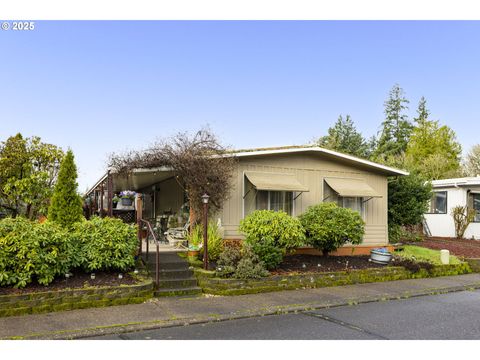 11526 SW Royal Villa Dr, Portland, OR 97224 - #: 512010588