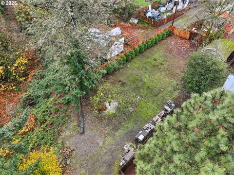 410 WARREN ST Oregon City OR 97045