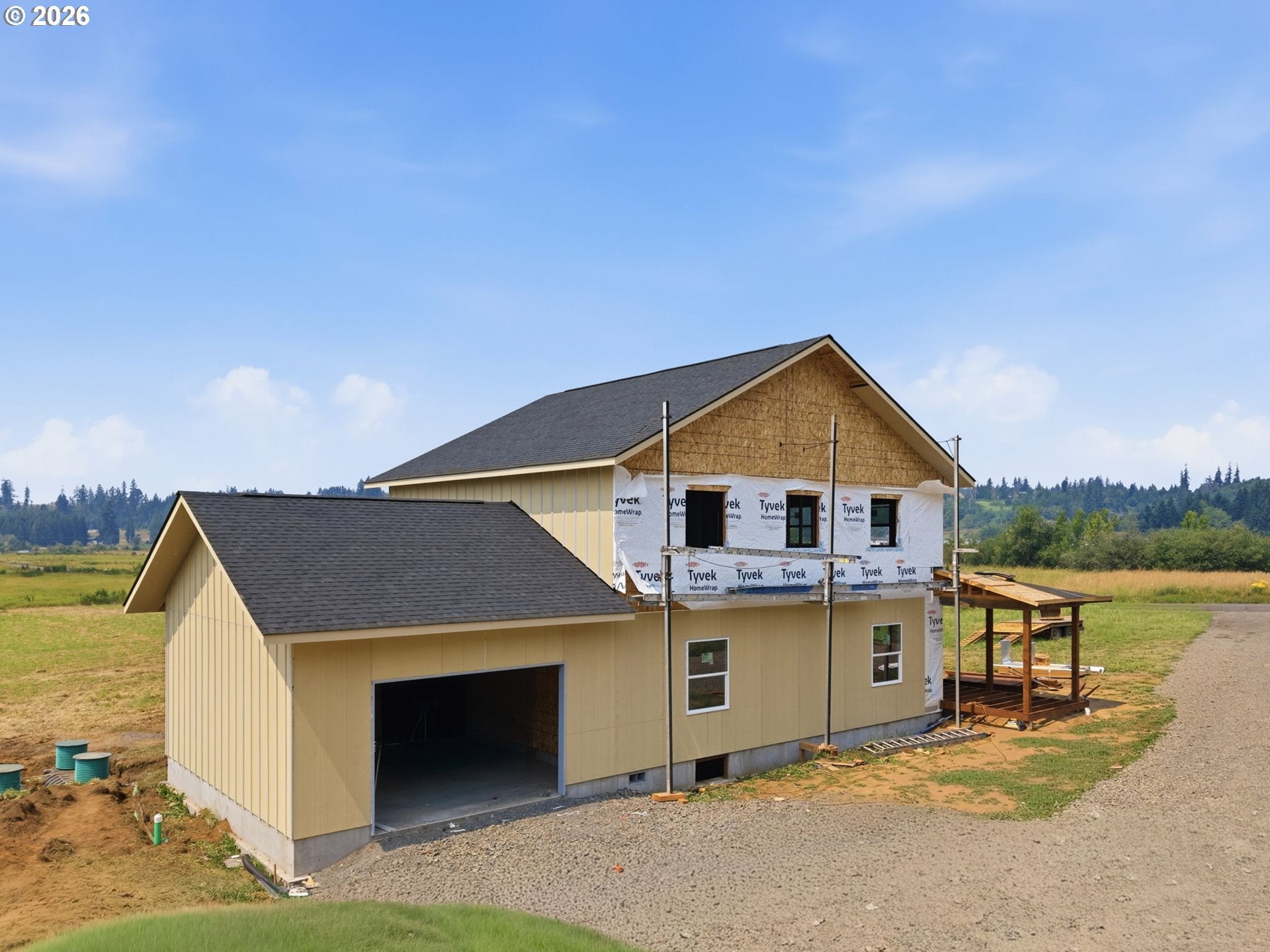 180 Sunburst LN