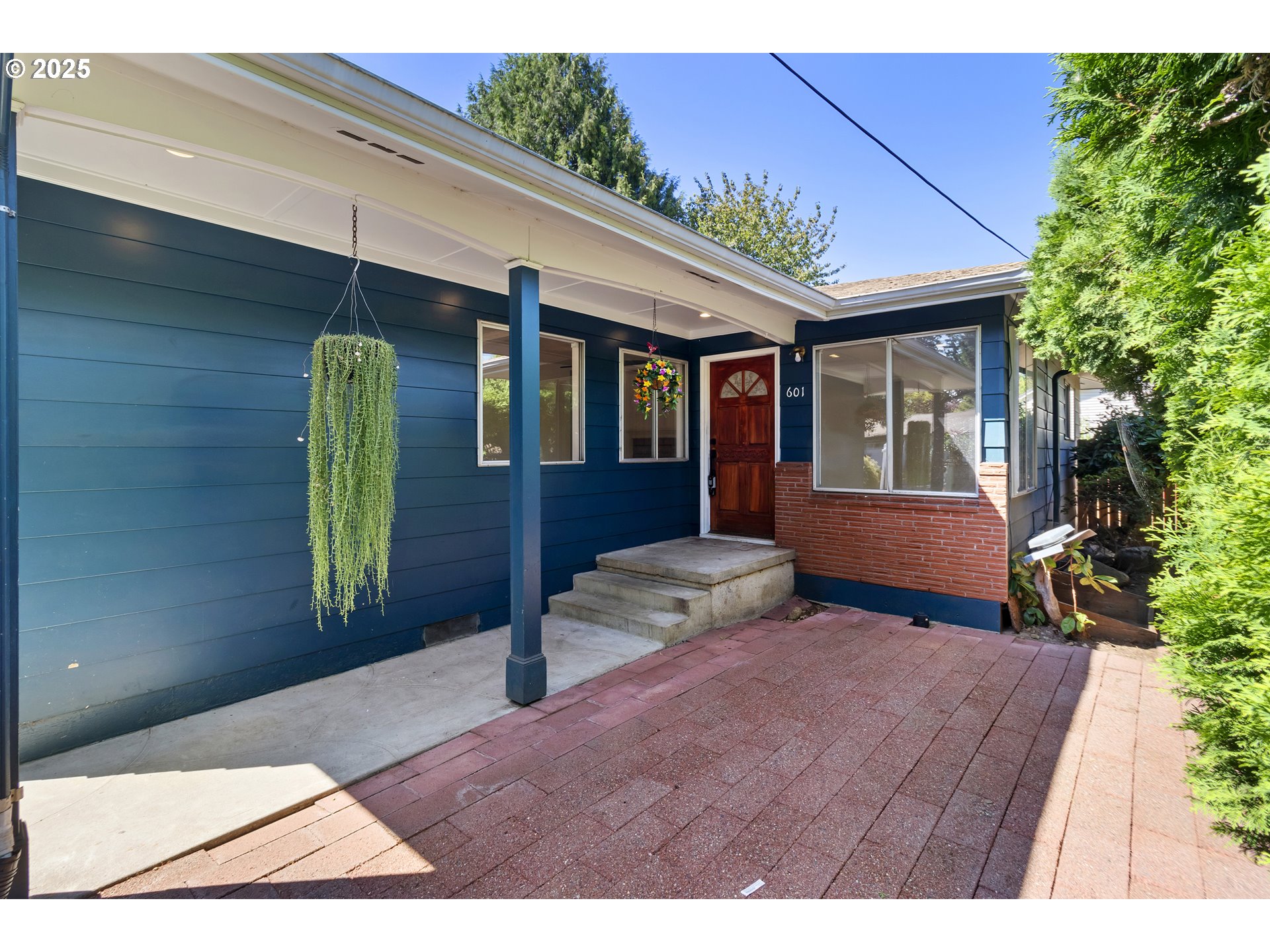 601 SE 135TH AVE
