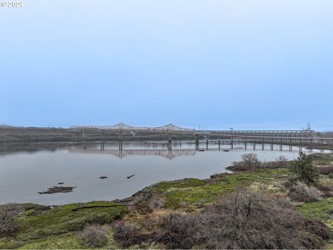 A home in The Dalles