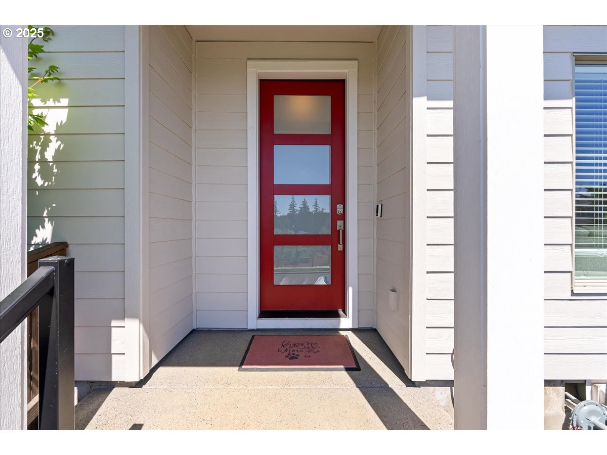 16615 SE SUNSHOWER PL