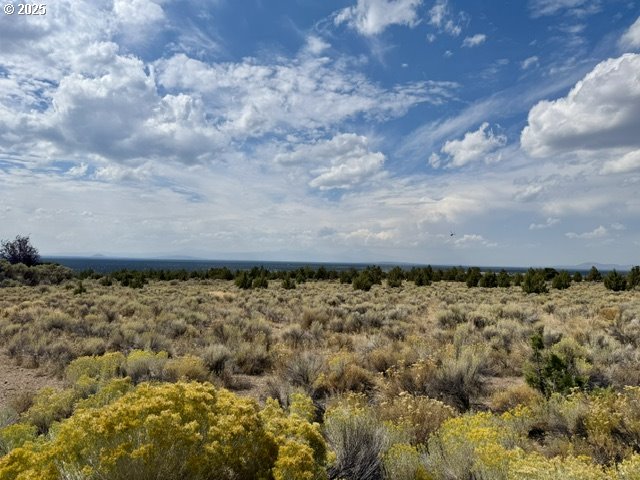 Photo 1 of 10 — SW MECATE LN TL330, Powell Butte, OR 97753