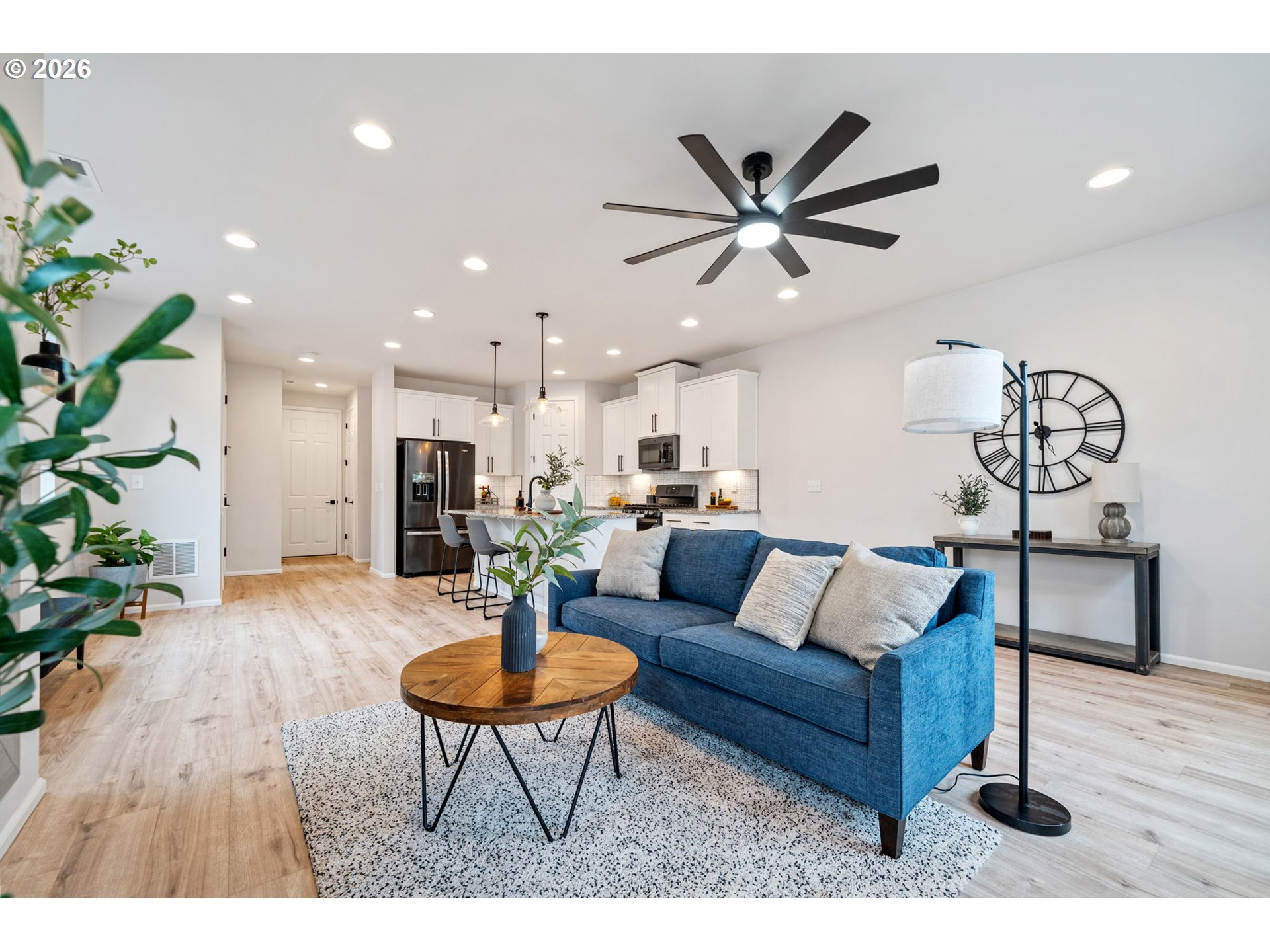 3019 N PIONEER CANYON DR