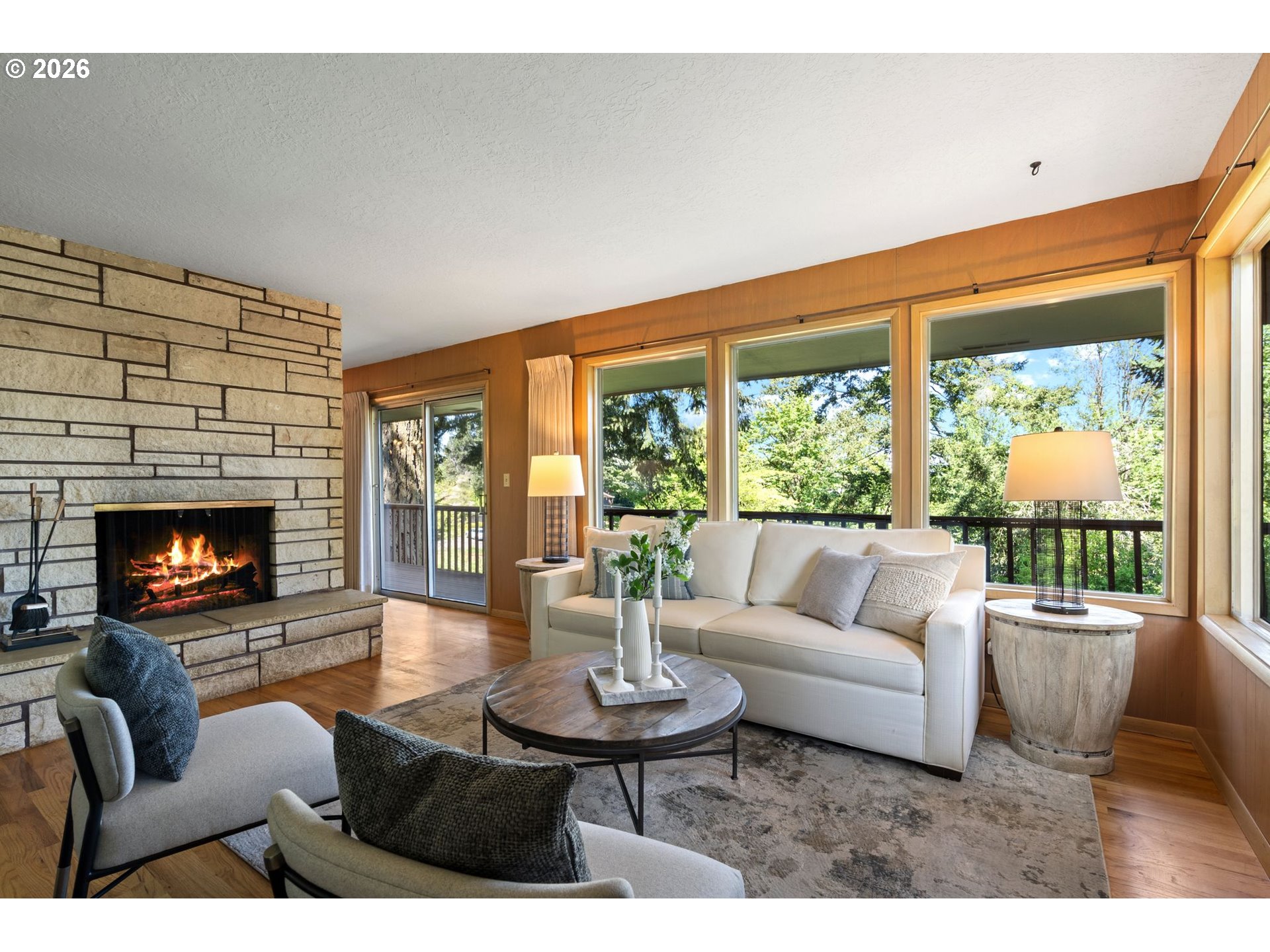 1875 VALLEY VIEW DR