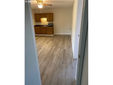 Tiny photo for 82277 Davisson Rd, Creswell, OR 97426 (MLS # 712211087)