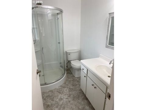 Tiny photo for 82277 Davisson Rd, Creswell, OR 97426 (MLS # 712211087)