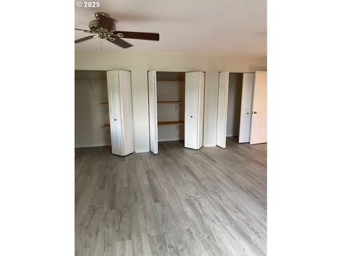 Tiny photo for 82277 Davisson Rd, Creswell, OR 97426 (MLS # 712211087)