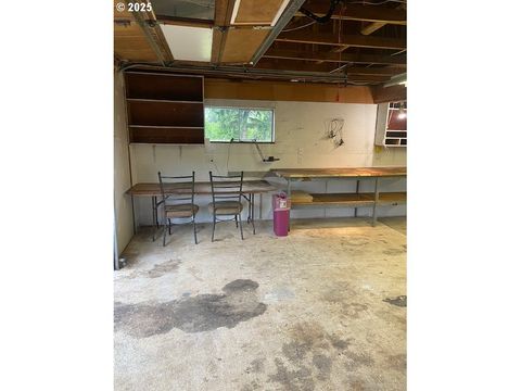 Tiny photo for 82277 Davisson Rd, Creswell, OR 97426 (MLS # 712211087)